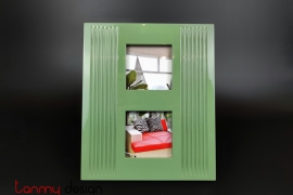 Mossy green lacquer frame with 2 squares 31*26cm